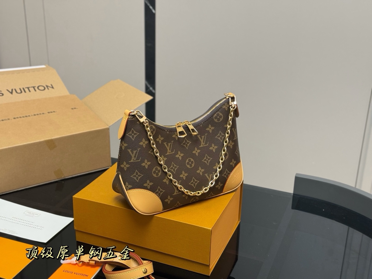LV Luxury Monogram Handbag Crossbody Shoulder Bag Chain Decor